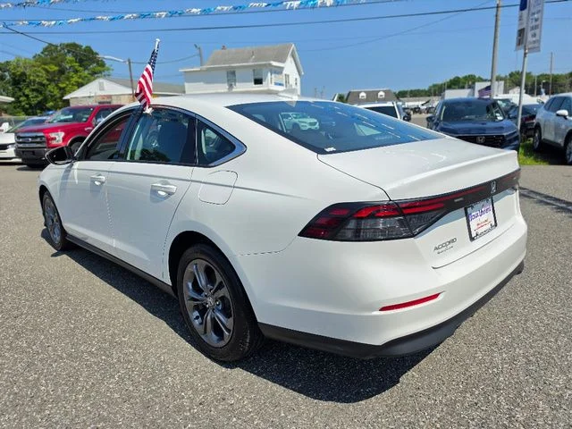 Certified Used 2024 Platinum White Pearl Honda EX image 3