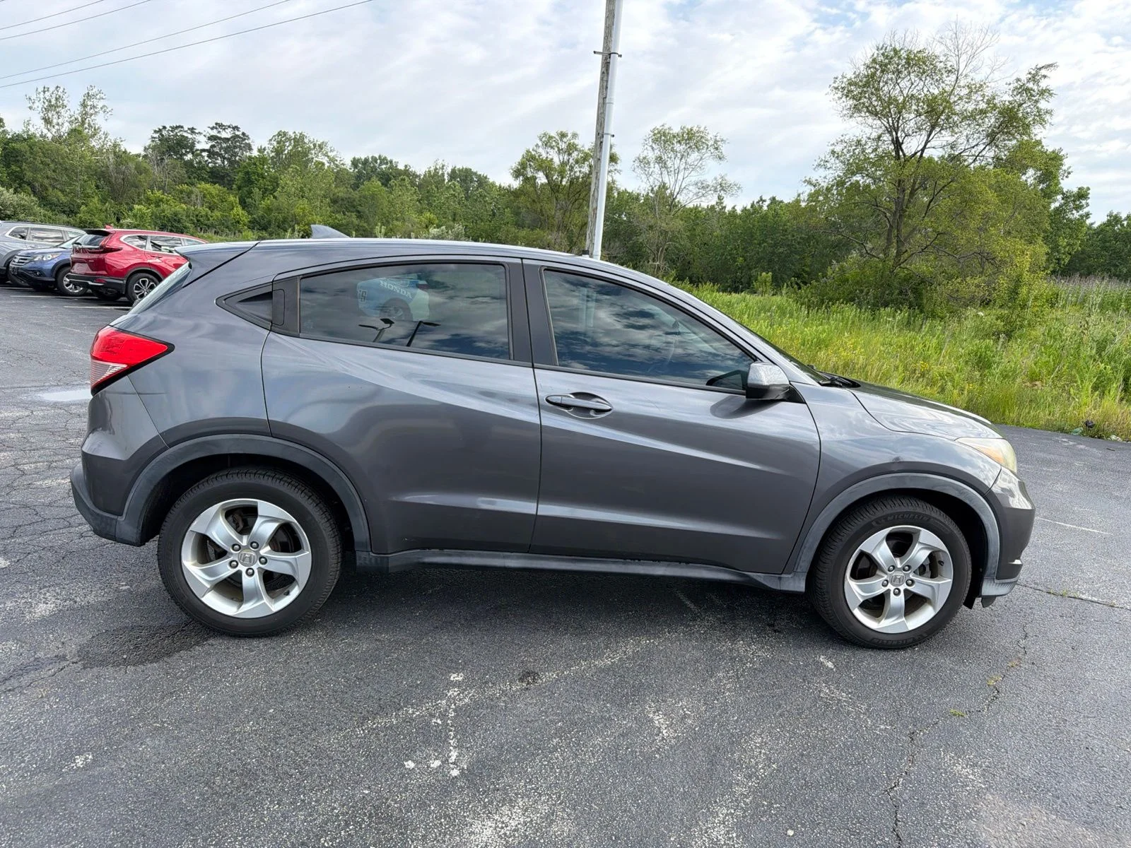 Used 2016 Modern Steel Metallic Honda LX image 7