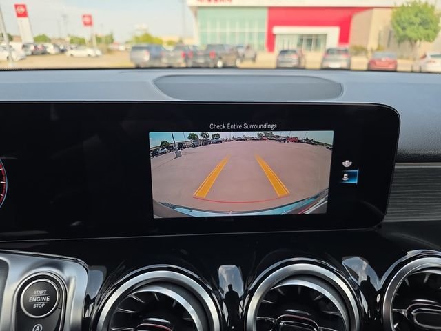 Used 2023 Black Mercedes-Benz GLB 250 image 9