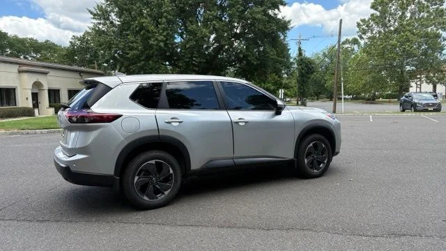 Used 2024 Brilliant Silver Metallic Nissan SV image 17