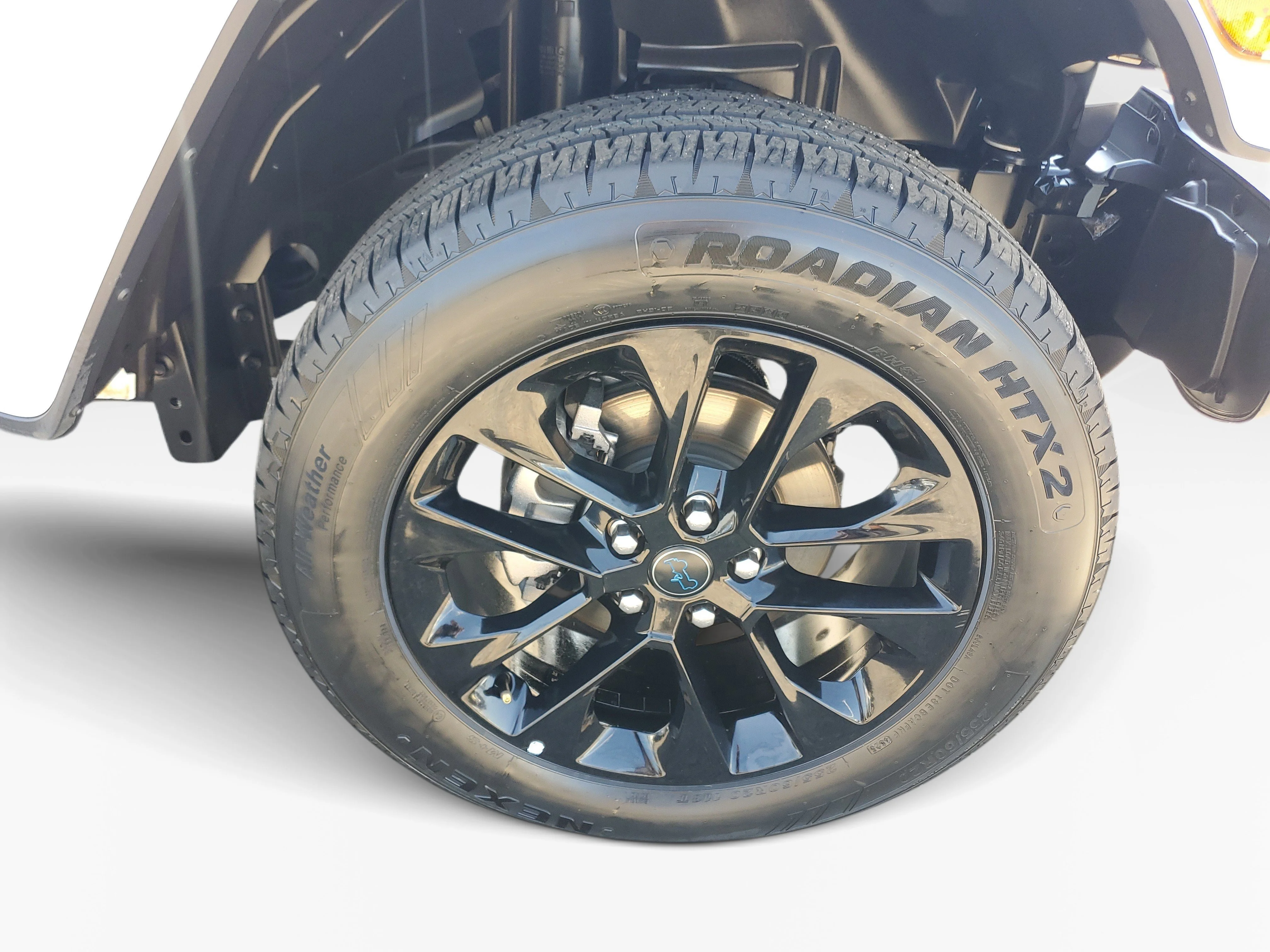 Used 2024 White Jeep Sahara 4xe image 11