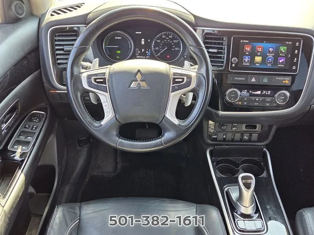 Used 2018 White Mitsubishi SEL image 11