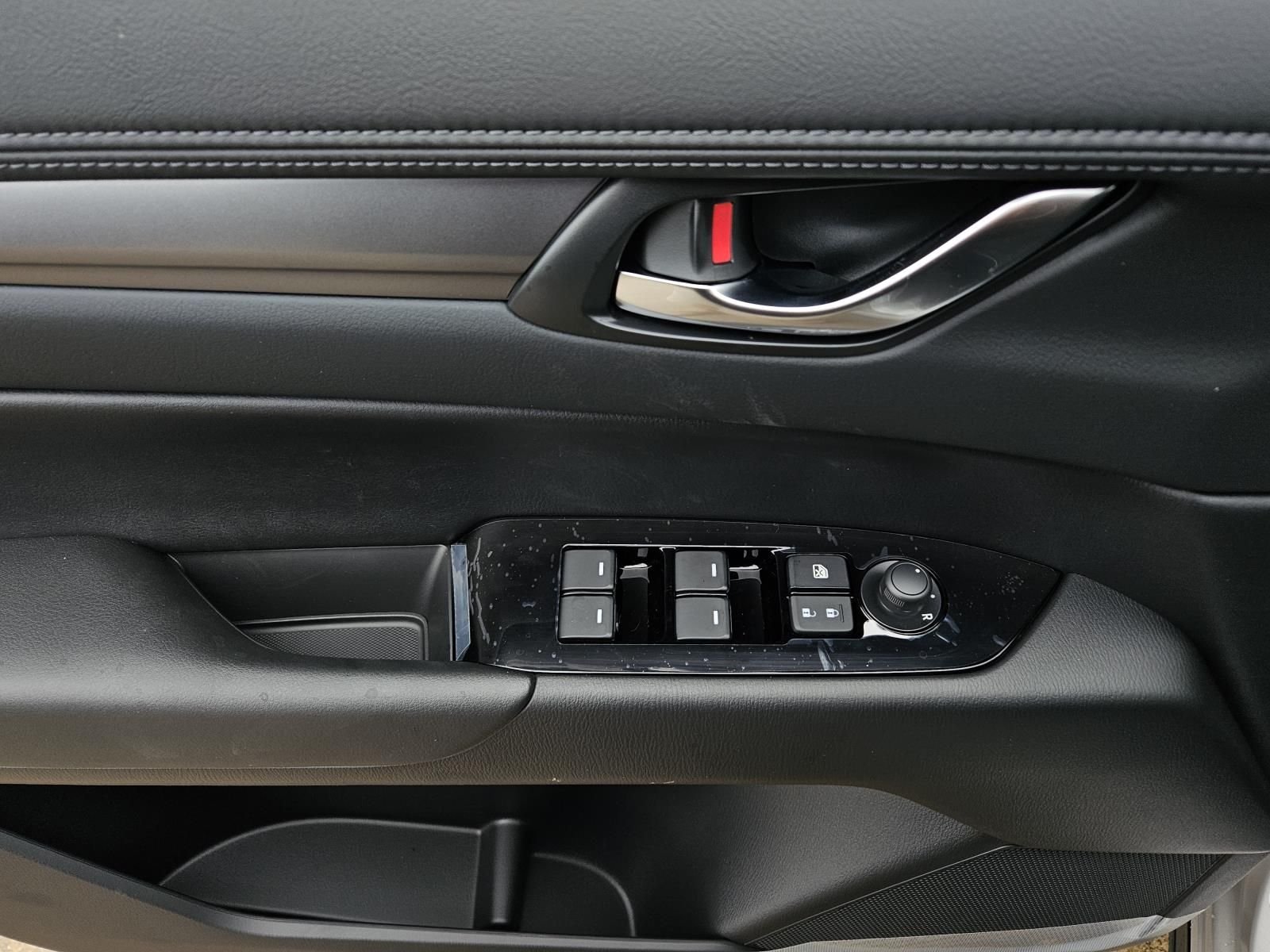 2025 Mazda CX-5 S Select Package - Photo 13