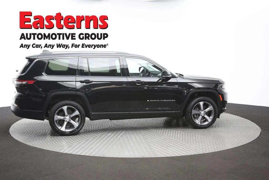 Used 2023 Black Jeep Limited image 48