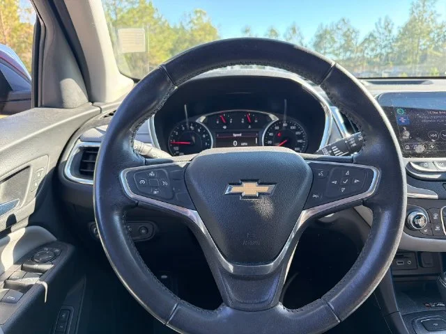 Used 2019 Red Chevrolet Premier image 17