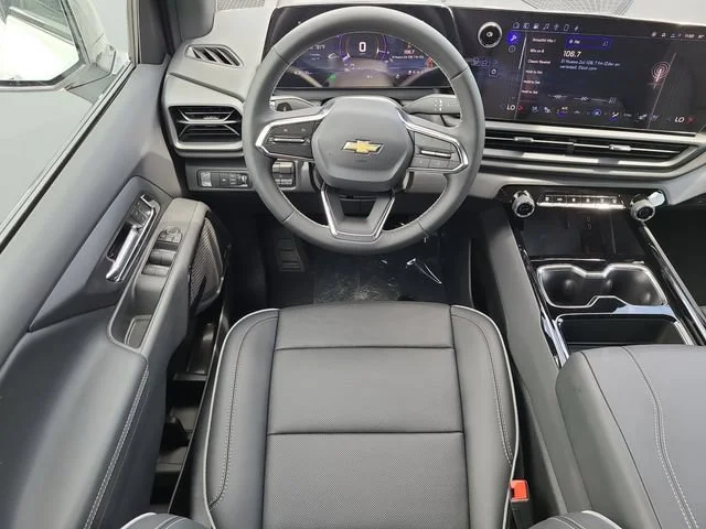 New 2026 Summit White Chevrolet LT - Extended Range image 15