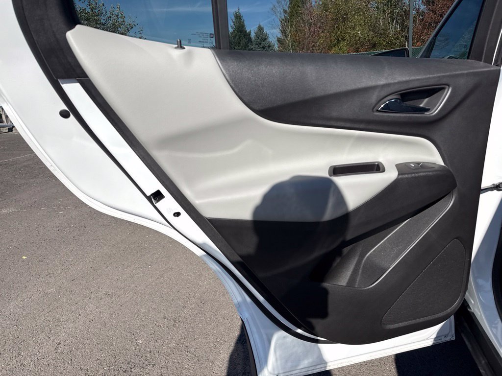 Used 2020 Summit White Chevrolet LT image 19