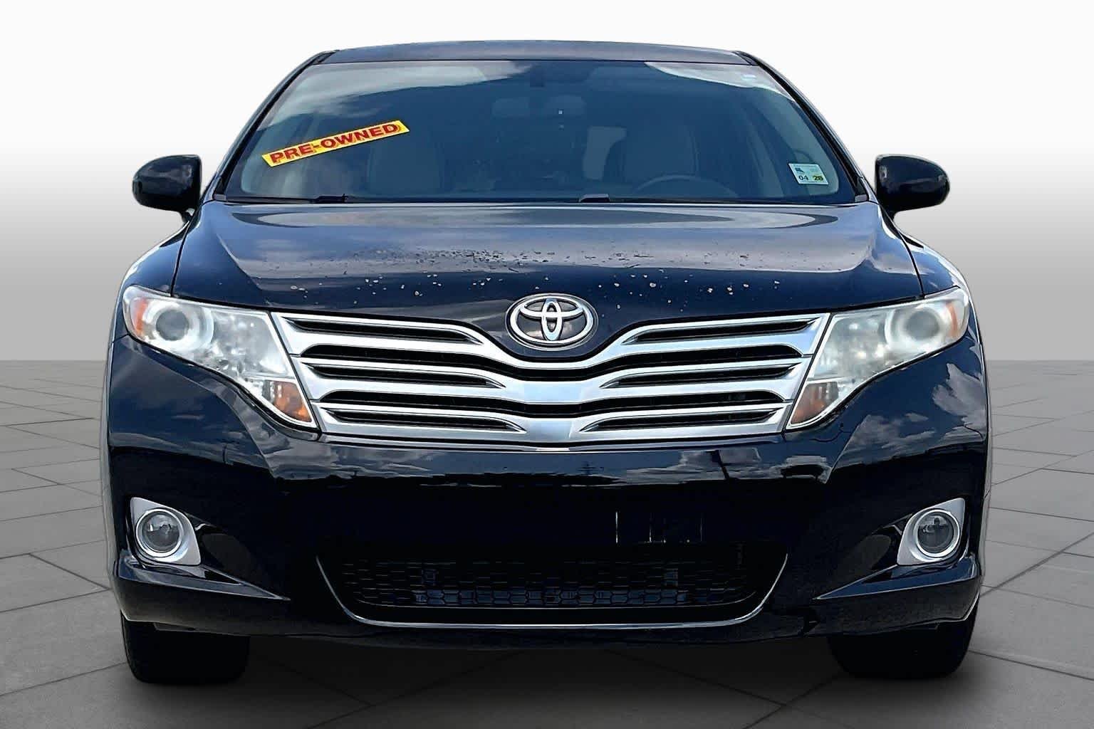 Used 2011 Black Toyota  image 3
