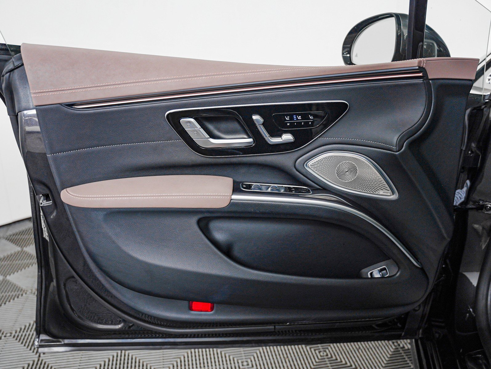 Certified Used 2023 Graphite Grey M Mercedes-Benz EQS 450+ Sedan image 22
