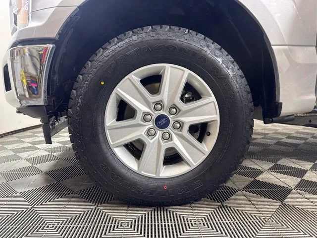 Used 2019 Silver Ford XLT image 10