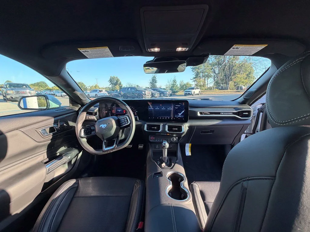 Used 2025 White Ford GT Premium image 14