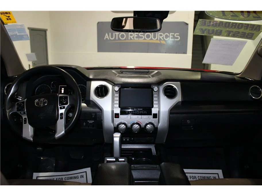2021 Toyota Tundra SR5 - Photo 14