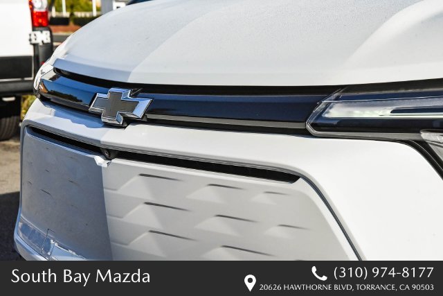 Used 2024 White Chevrolet LT image 5