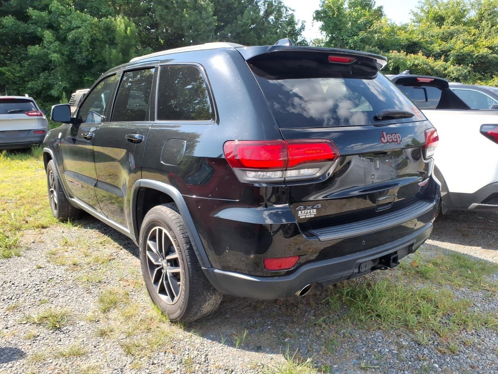 Used 2022 Bright White Clearcoat Jeep Overland image 12