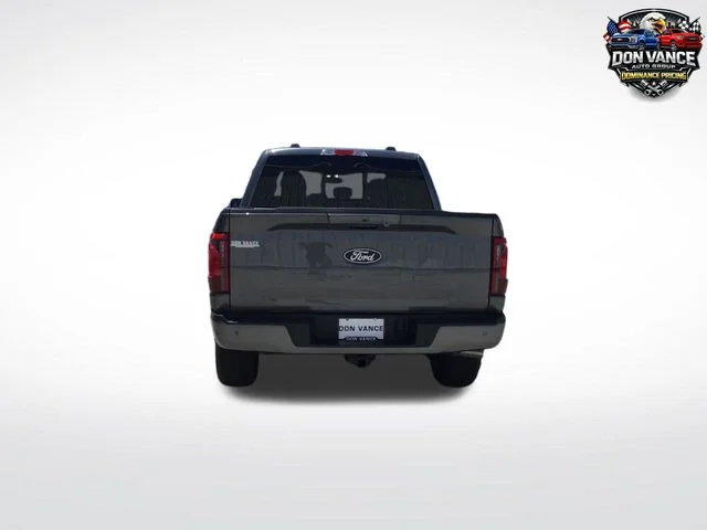 New 2026 Carbonized Gray Metallic Ford XLT image 4