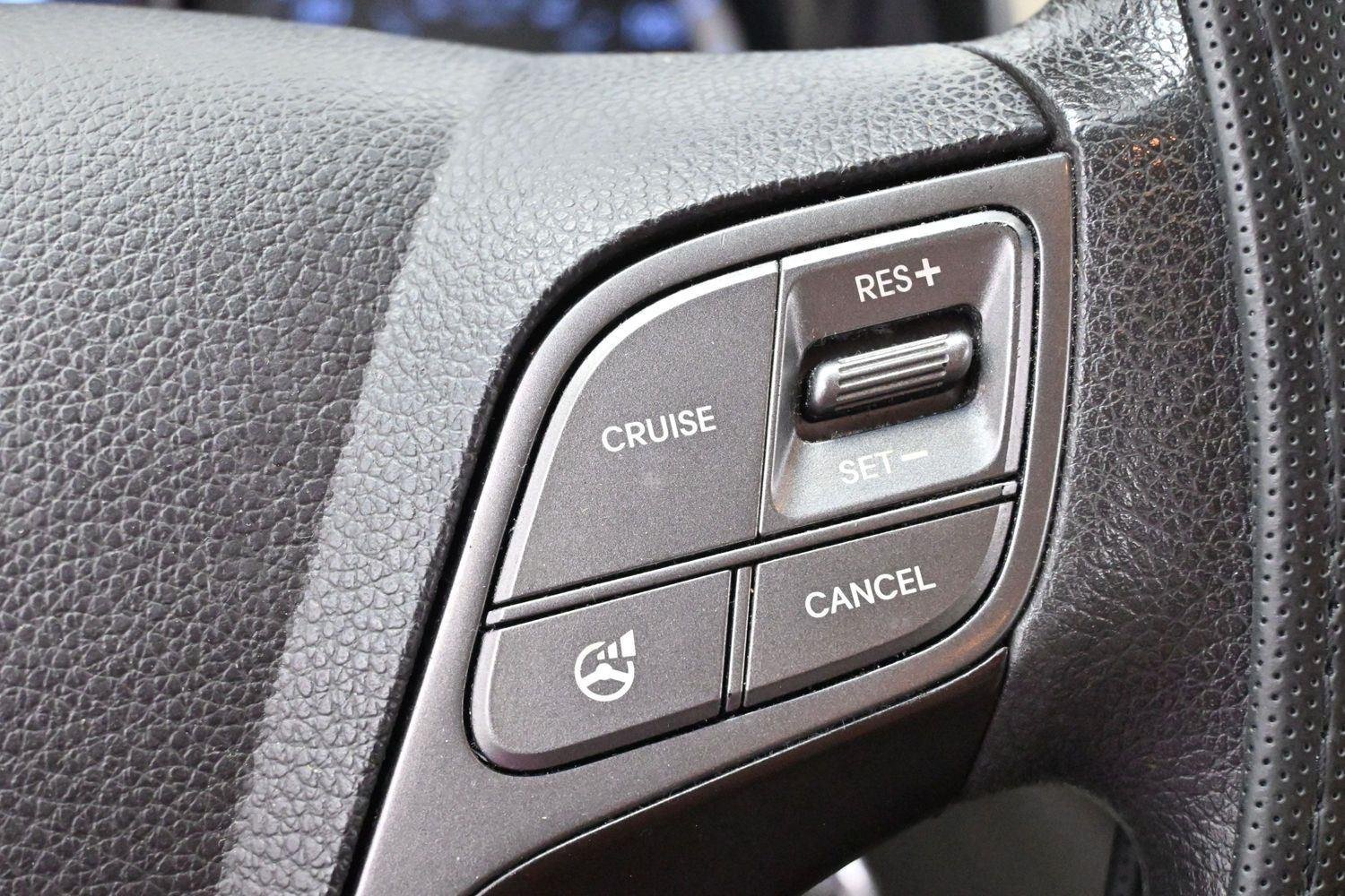 Used 2013 Cabo Bronze Hyundai Sport image 19