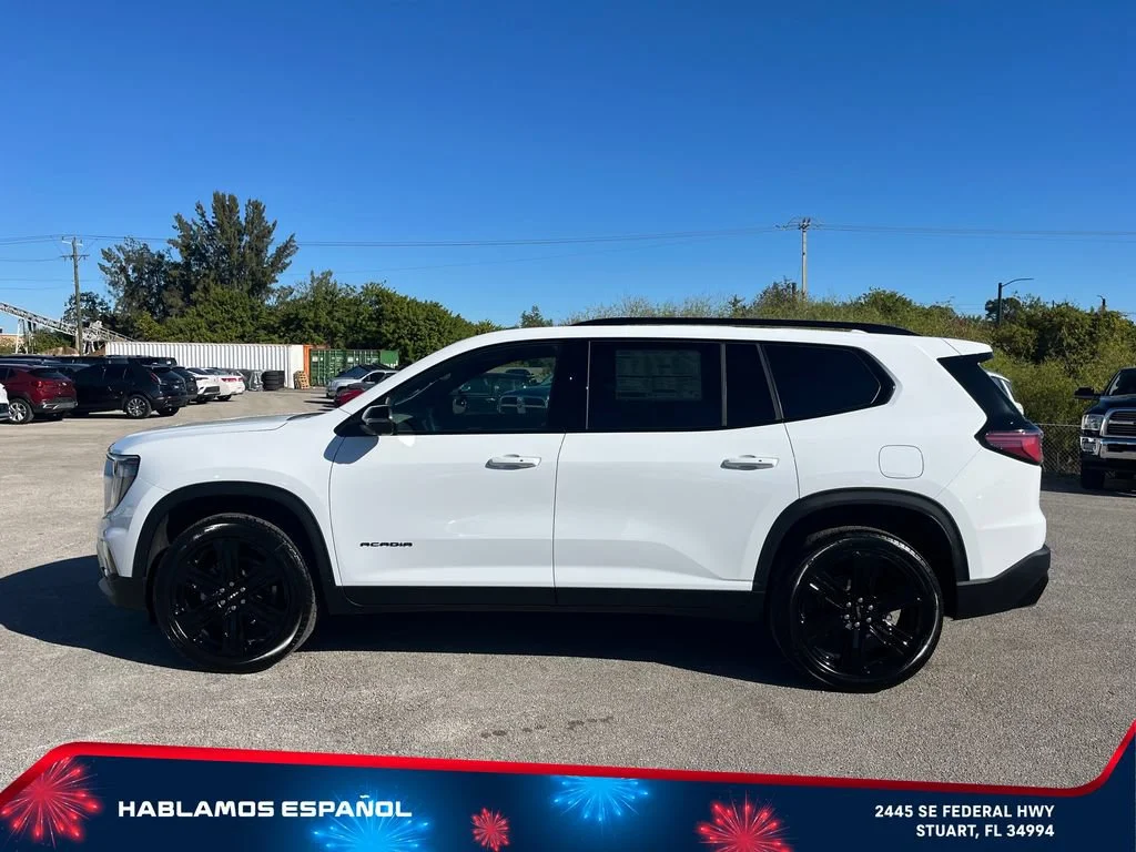 New 2026 Summit White GMC Elevation image 4