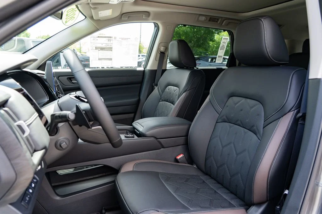New 2026 Gun Metallic Nissan Platinum image 22