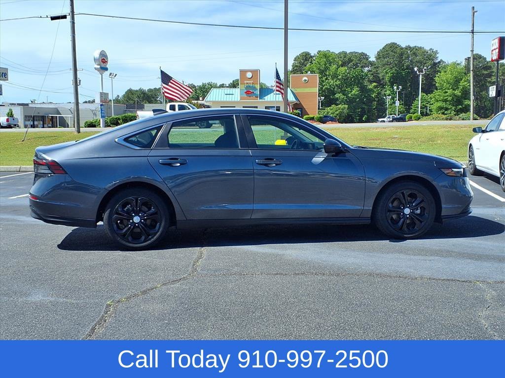 Used 2024 Gray Honda LX image 3