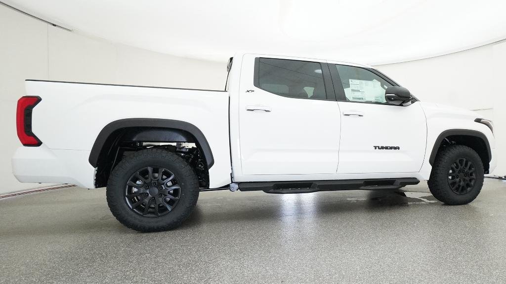 New 2026 Ice Cap Toyota SR5 image 15
