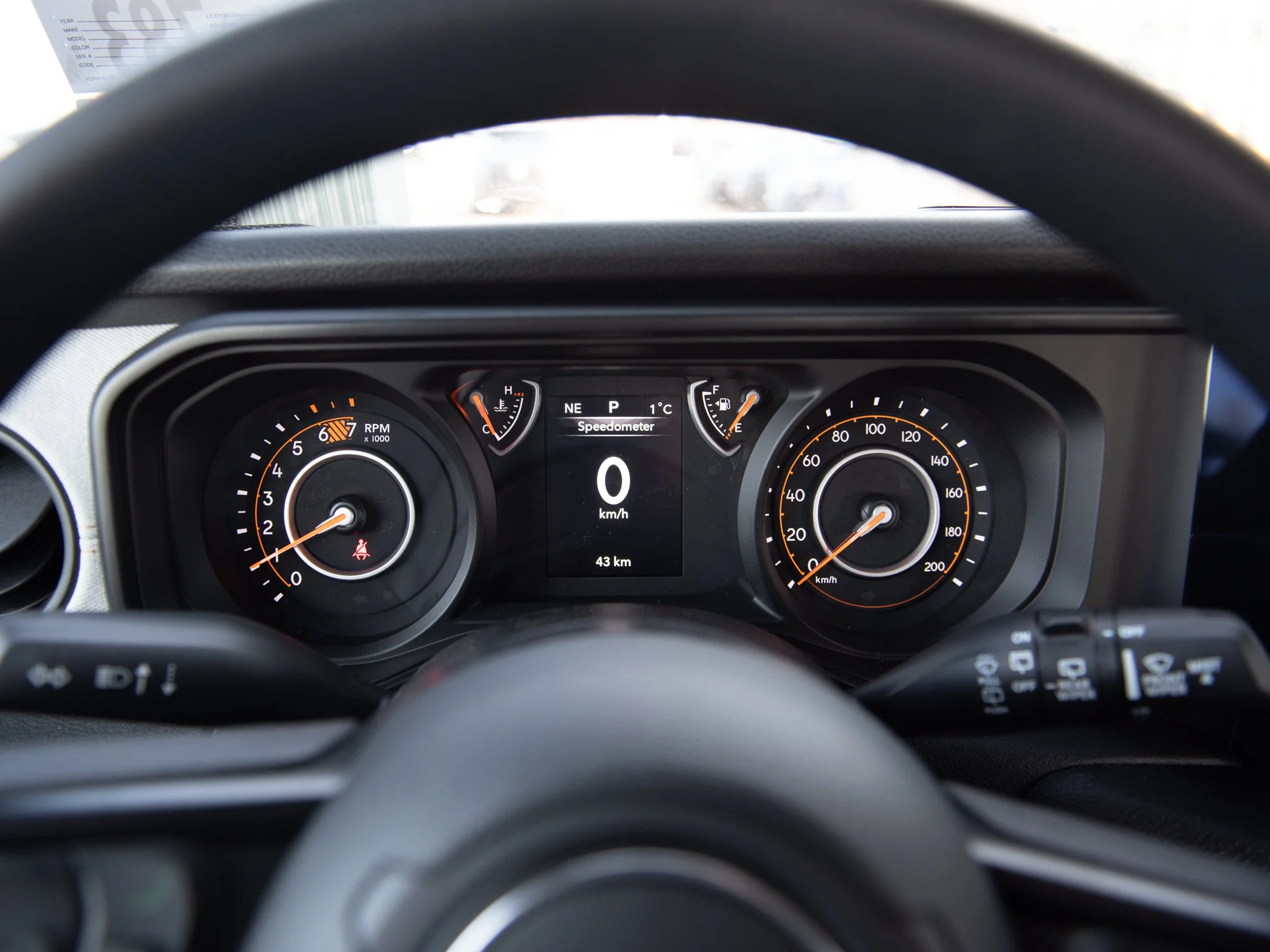 New 2026 reign Jeep Sport* image 7