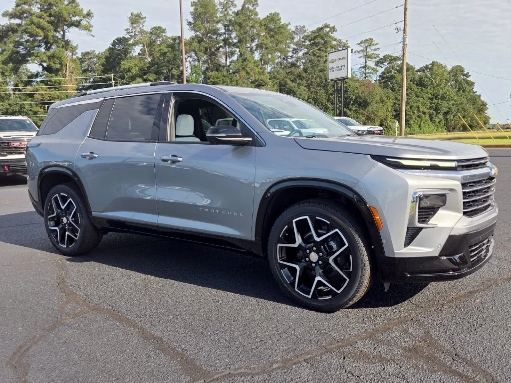 New 2026 Sterling Gray Metallic Chevrolet High Country image 25