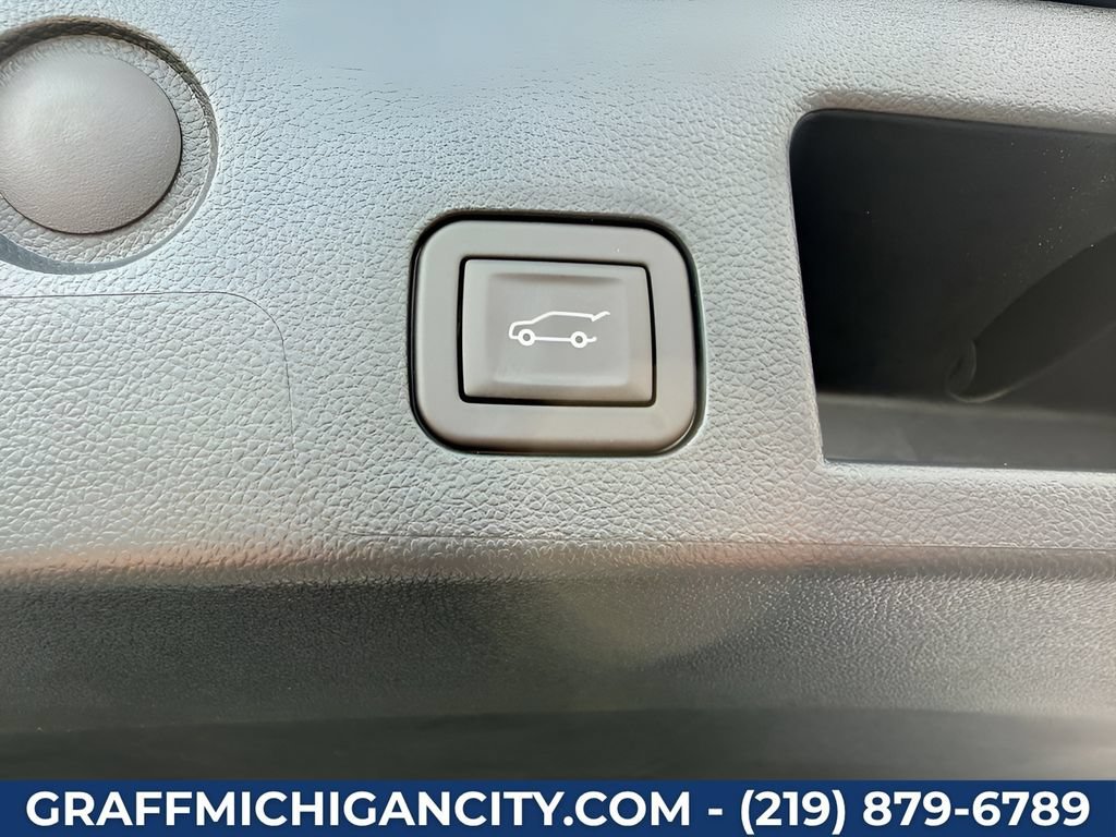 2027 Chevrolet Equinox LT - Photo 27