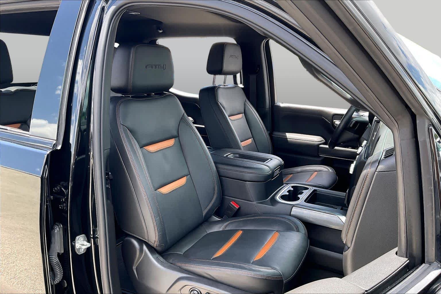 Used 2021 ONYX BLACK GMC AT4 image 9