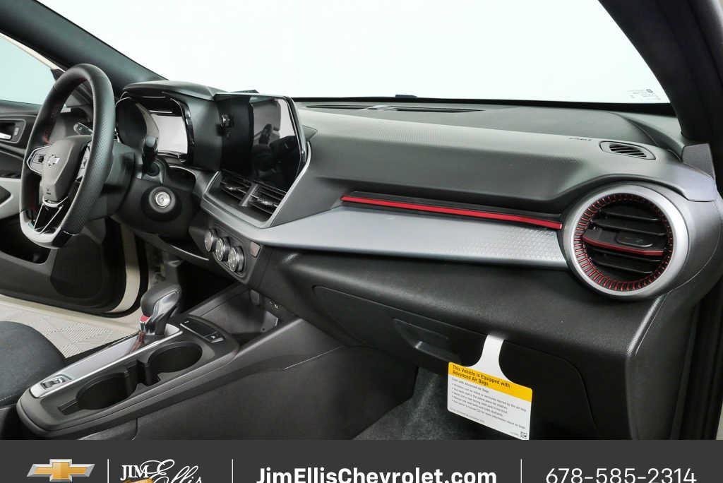 2026 Chevrolet Trax RS - Photo 22