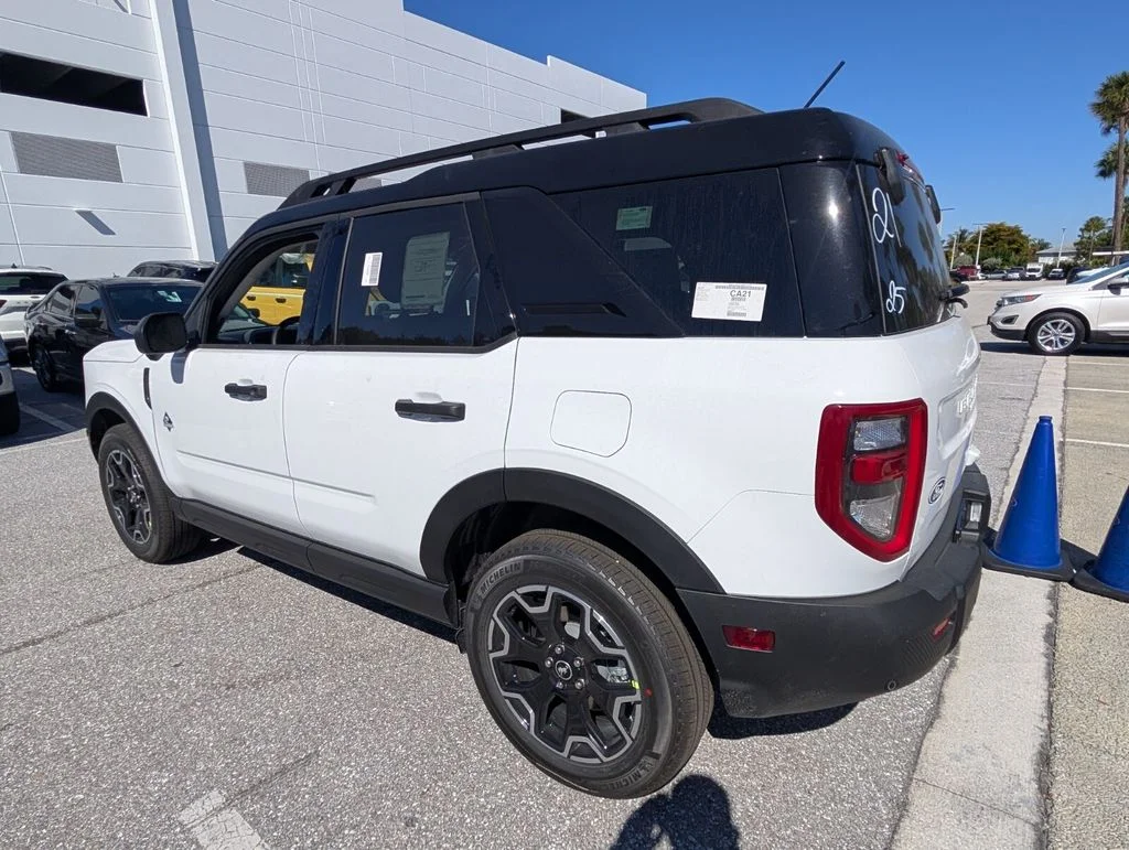 New 2026 White Ford Outer Banks image 9