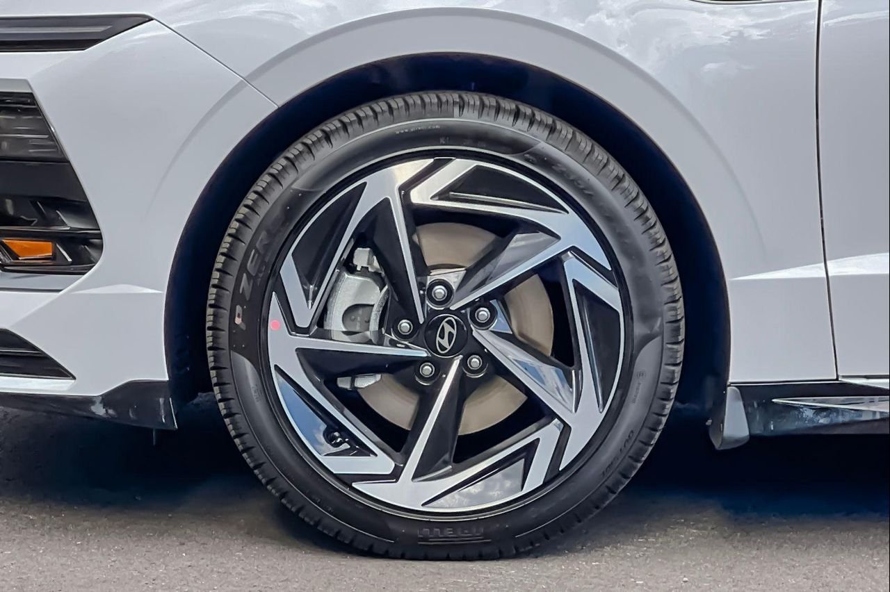 New 2026 White Hyundai SEL Sport image 35