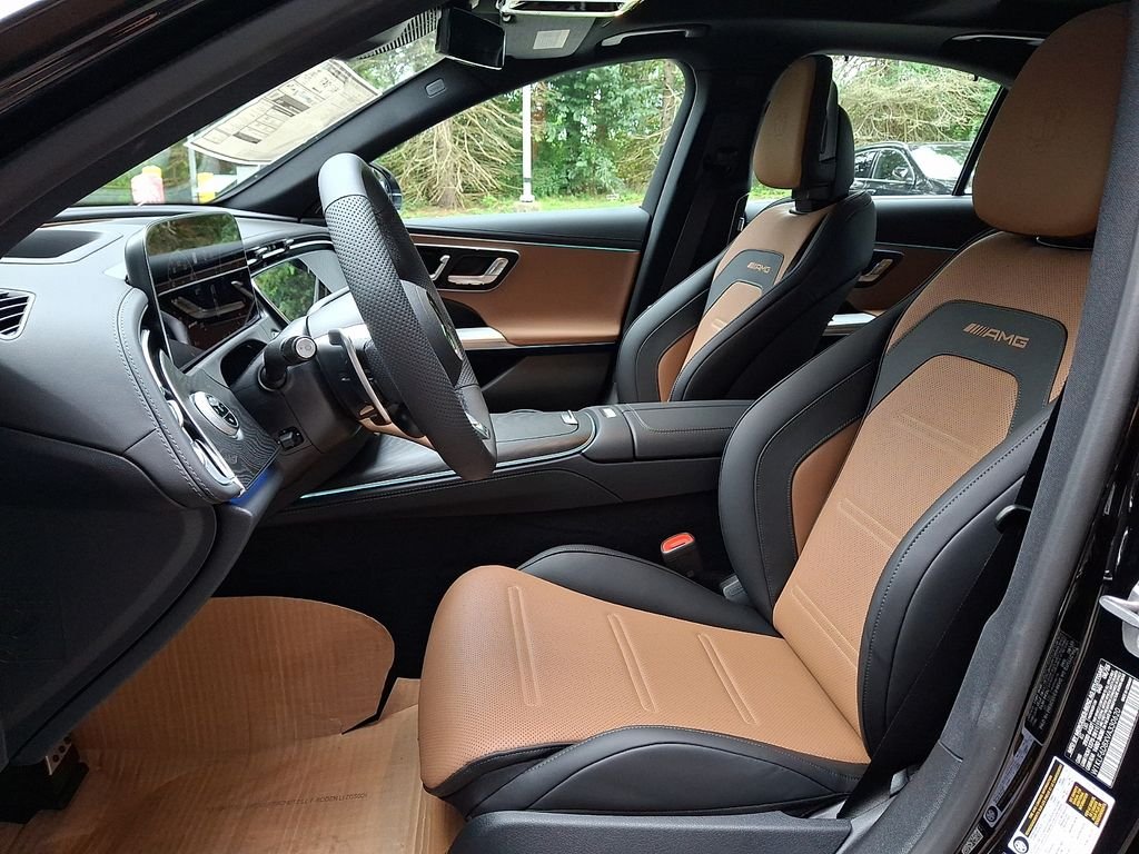 2027 Mercedes-Benz AMG® E 53 Hybrid Sedan AWD 4MATIC® photo 13