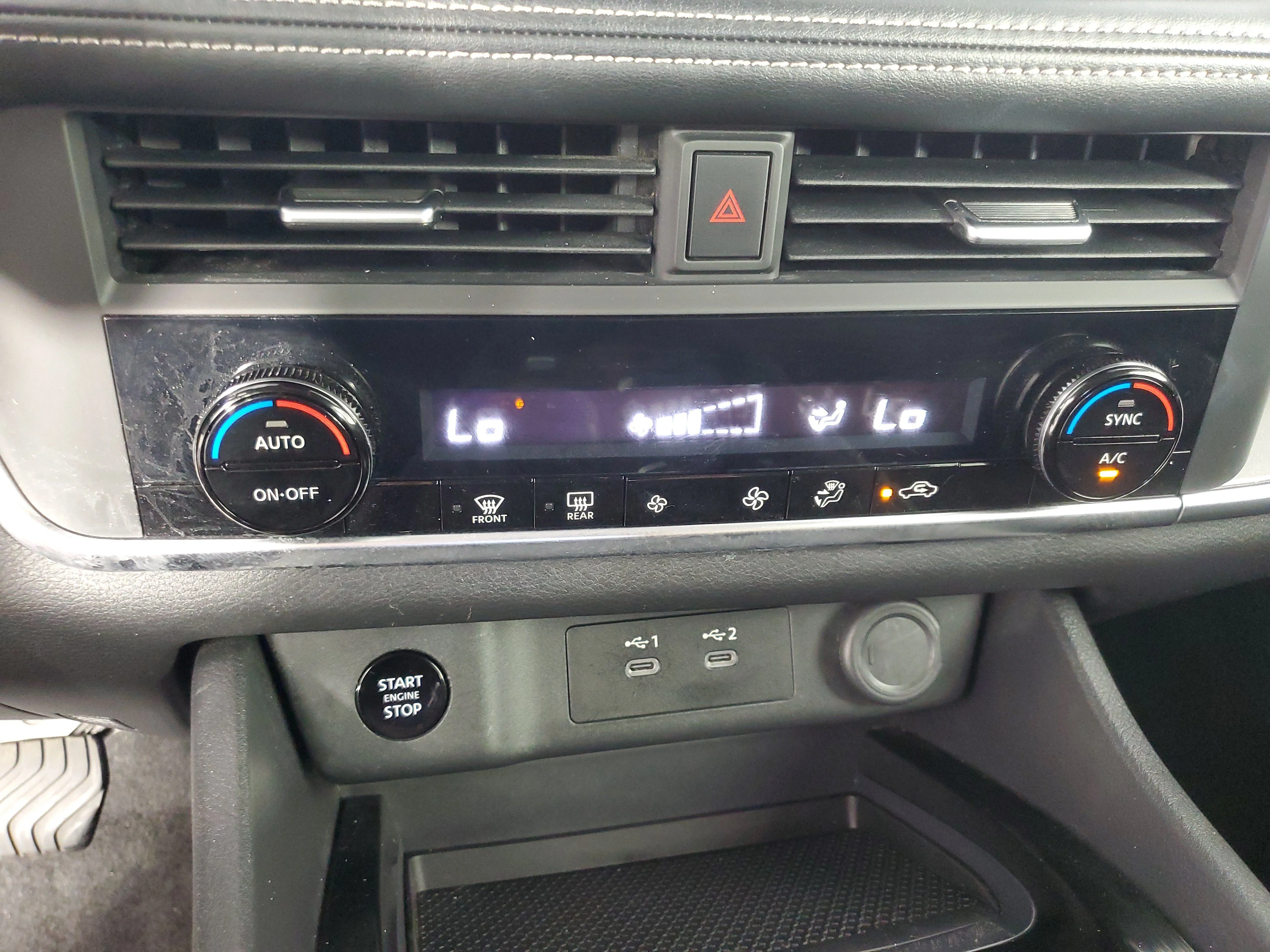 2025 Nissan Rogue SV - Photo 20