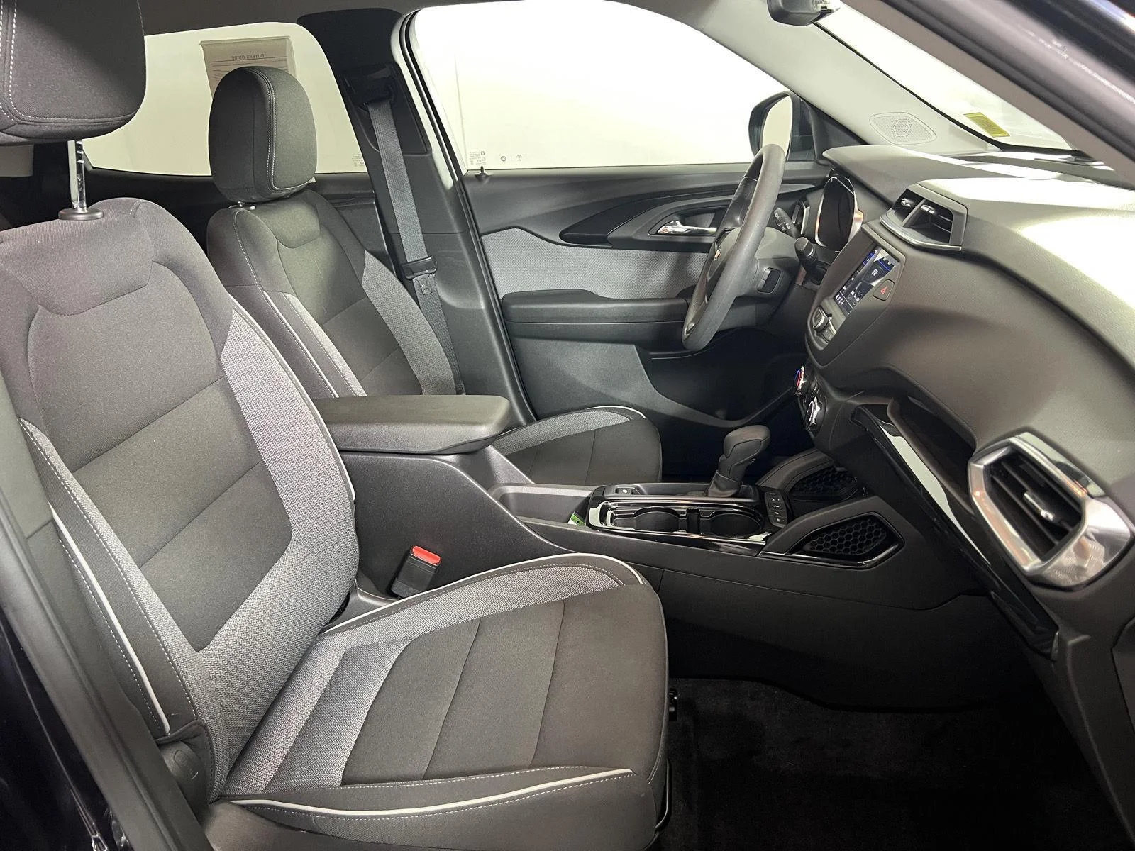 Used 2021 MIDNIGHT BLUE METALLIC Chevrolet LT image 21