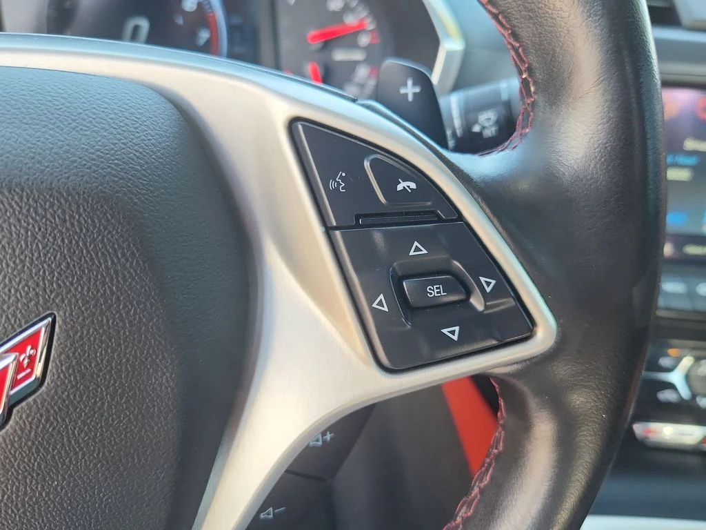 Used 2017 Red Chevrolet Z06 image 20
