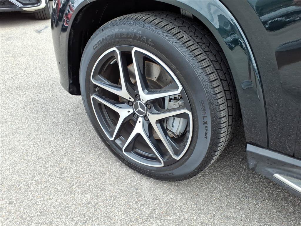 Used 2025 Emerald Green Metallic Mercedes-Benz AMG® GLE 53 image 9