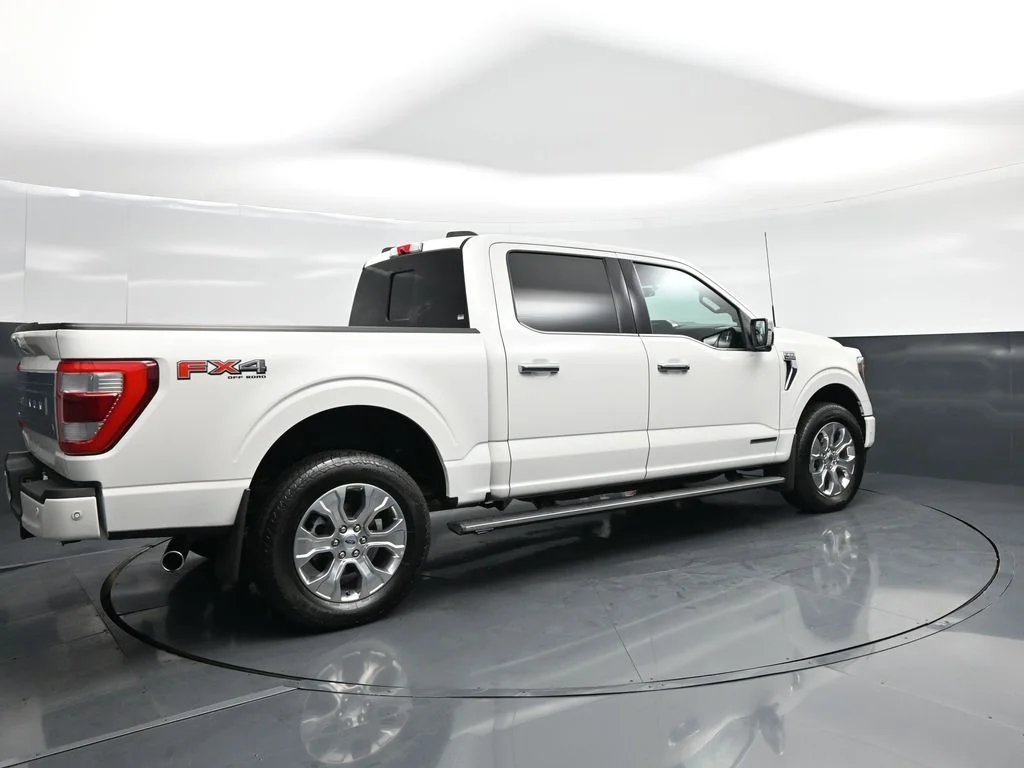 Used 2023 White Ford Platinum image 26