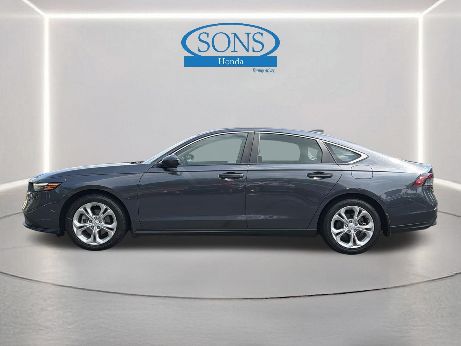 Used 2023 Meteorite Gray Metallic Honda LX image 17