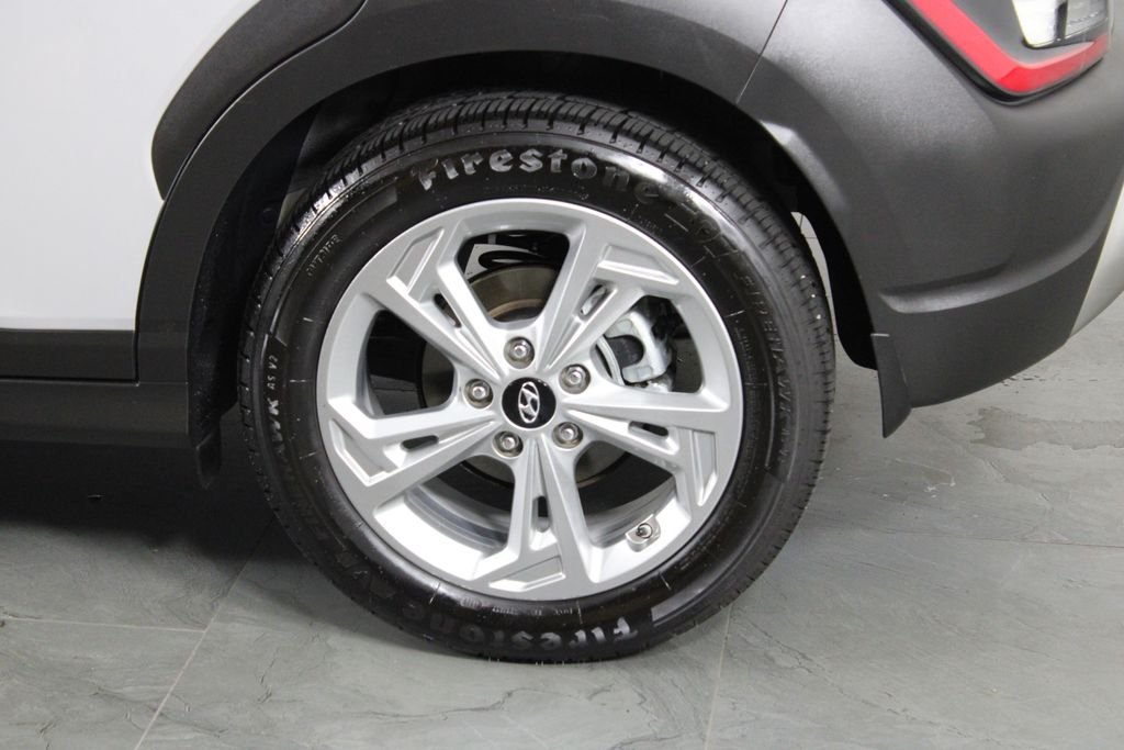 Certified Used 2023 Silver Hyundai SEL image 15