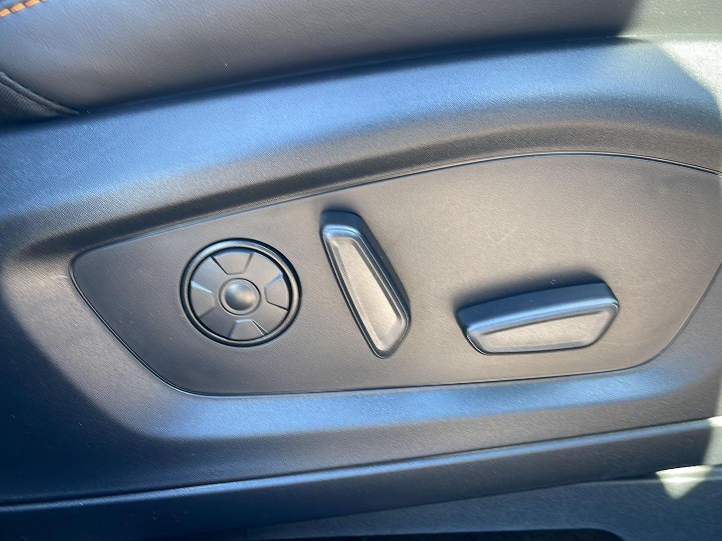 New 2026 Agate Black Metallic Ford Tremor® image 31