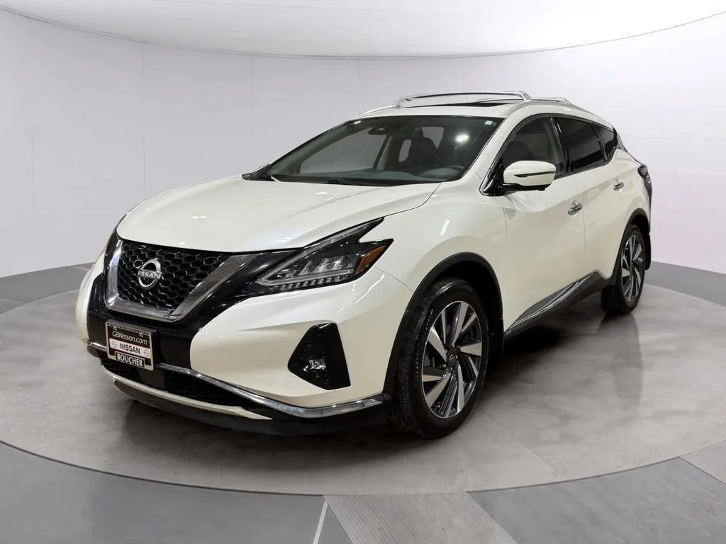 Used 2023 Pearl White Tricoat Nissan SL image 8