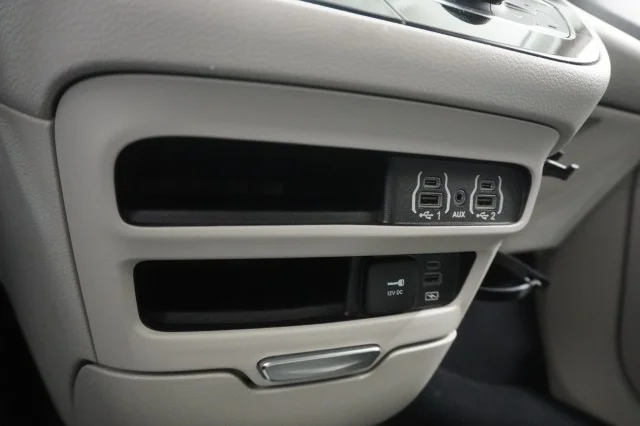 Used 2022 GREY Chrysler Touring L image 35