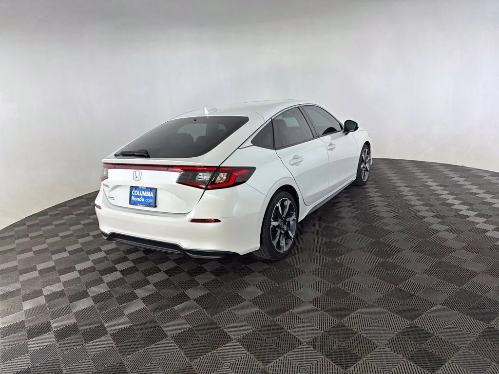 Used 2024 Silver Honda EX-L image 5