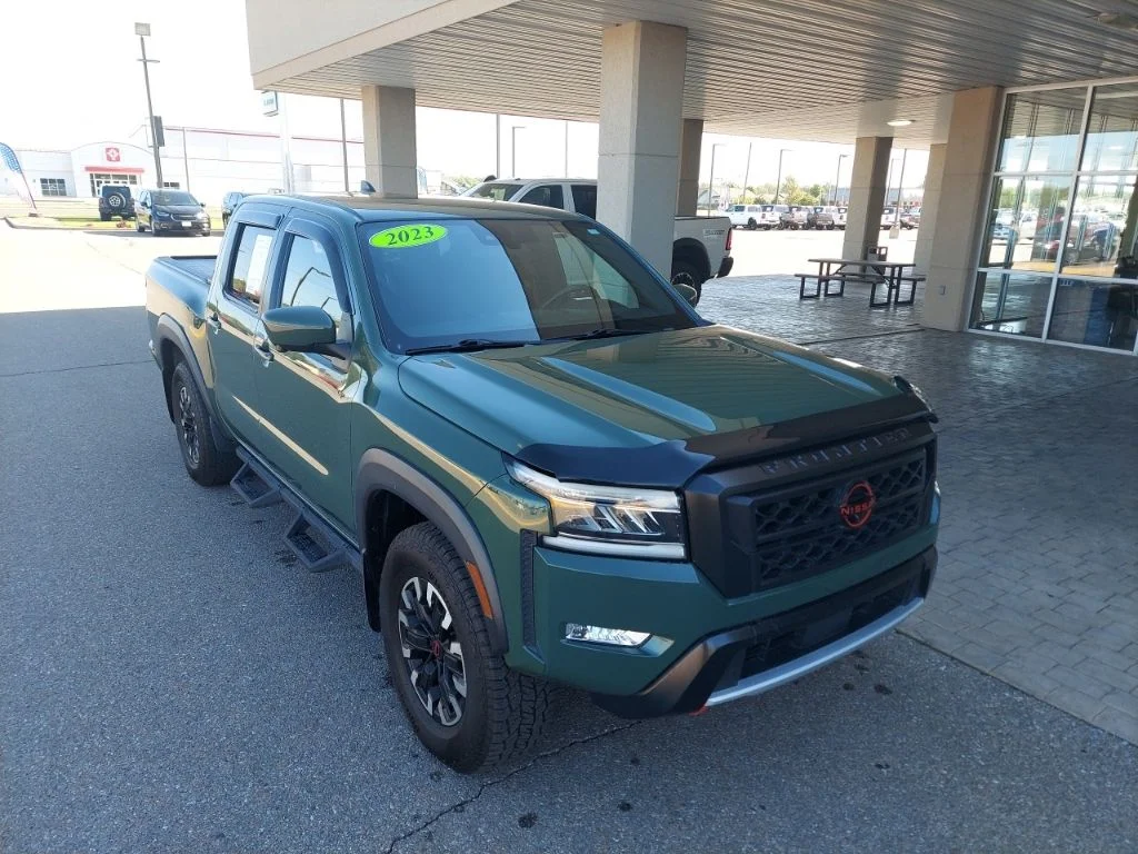 2023 Nissan Frontier PRO-4X Crew Cab 4X4's photo
