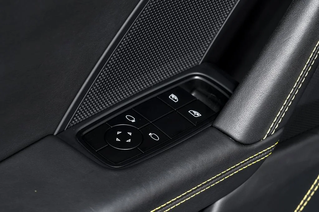 Used 2022 Oslo Blue Porsche GT3 image 9