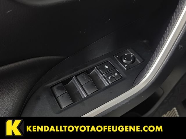 Used 2019 Gray Toyota XLE image 22