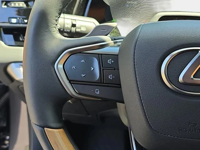 Certified Used 2025 CLOUDBURST GRAY Lexus PREMIUM PLUS image 50