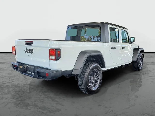 2026 Jeep Gladiator Sport