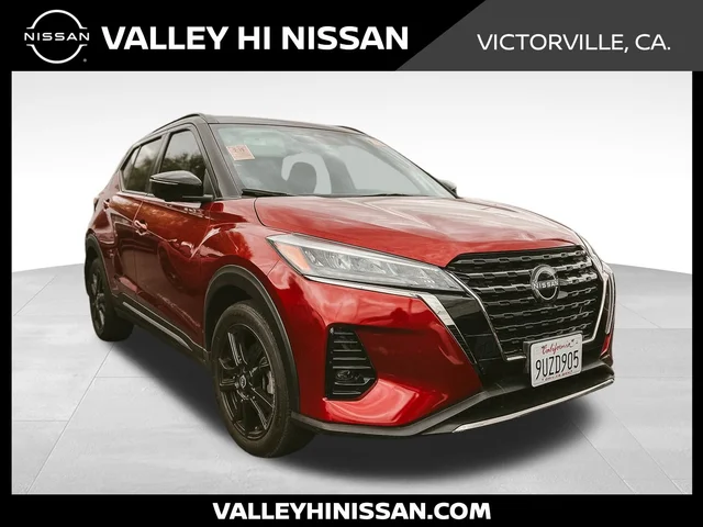 2023 Nissan Kicks SR