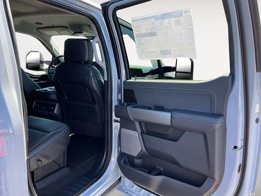 New 2026 Glacier Gray Metallic Tri-Coat Ford F-350® Lariat® image 13